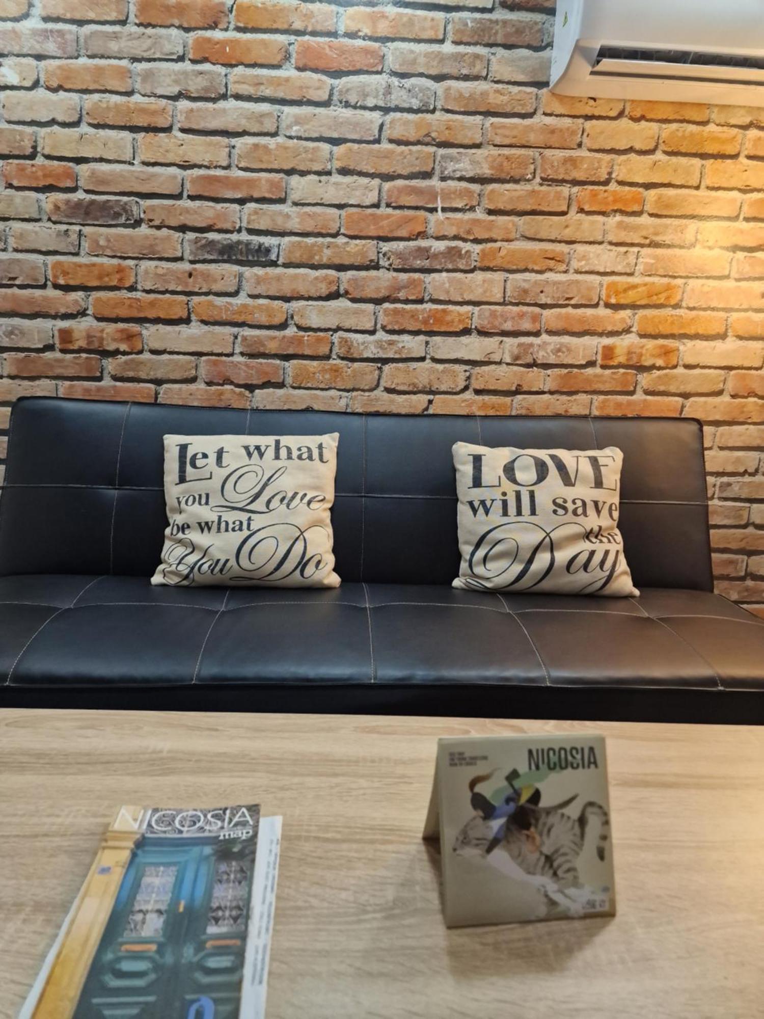 Central Square Apartment นิโคเซีย ภายนอก รูปภาพ