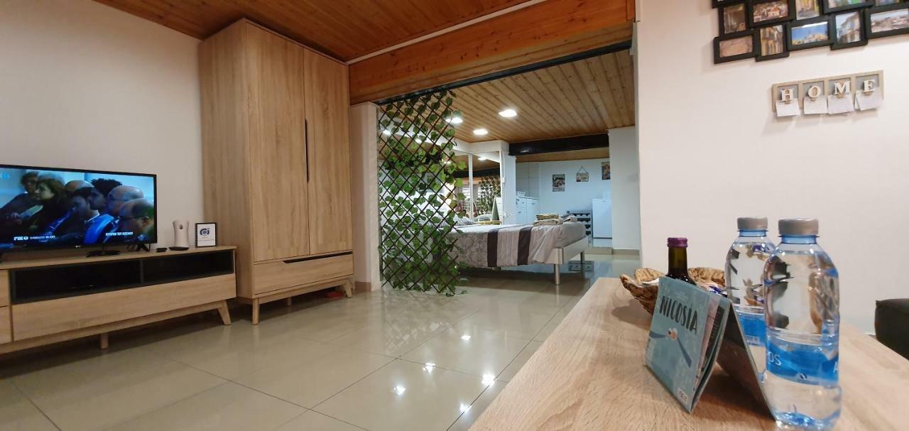 Central Square Apartment นิโคเซีย ภายนอก รูปภาพ